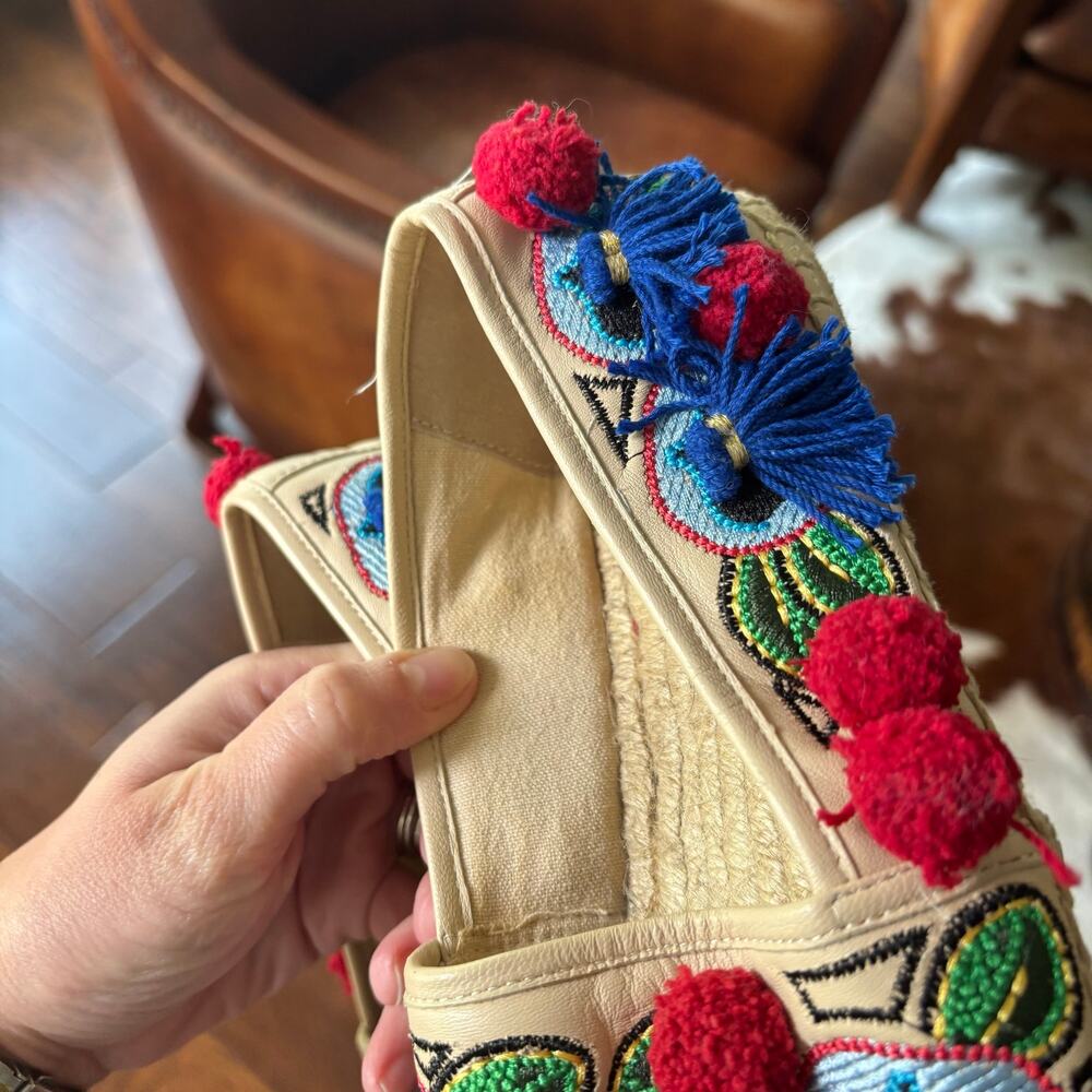 Tory Burch Ellis Pom-pom Embroidered Leather Textile Espadrille Flats Size 8 - Picture 12 of 13